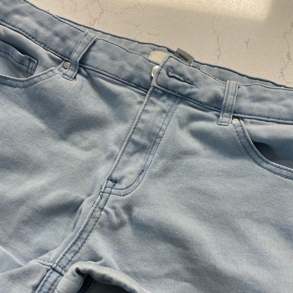 Forever 21 light blue Jean Shorts- Size 31